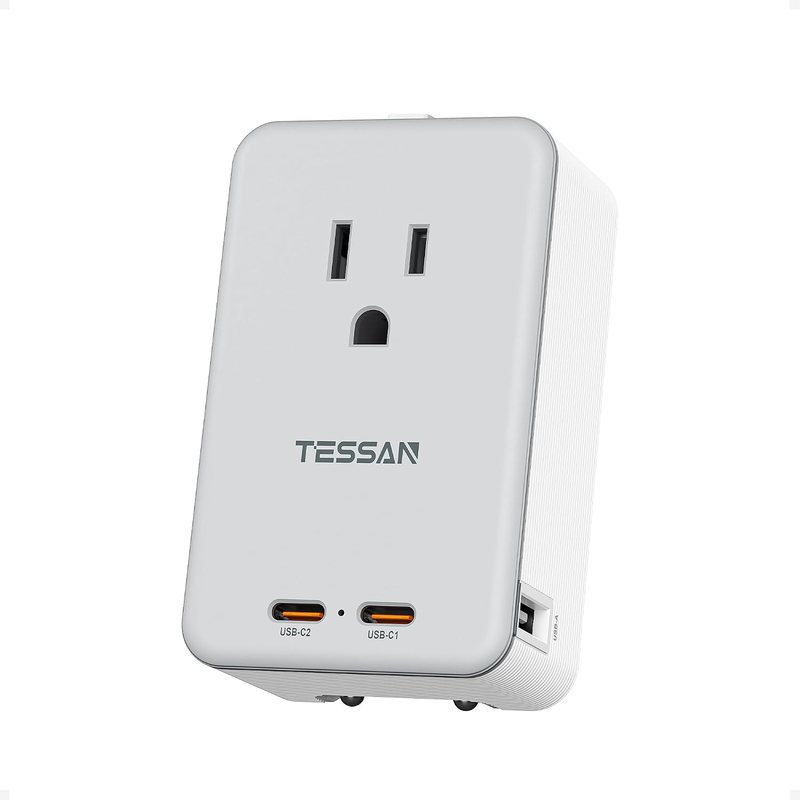 TESSAN travel adapter model 633F, USB-C and USB-A