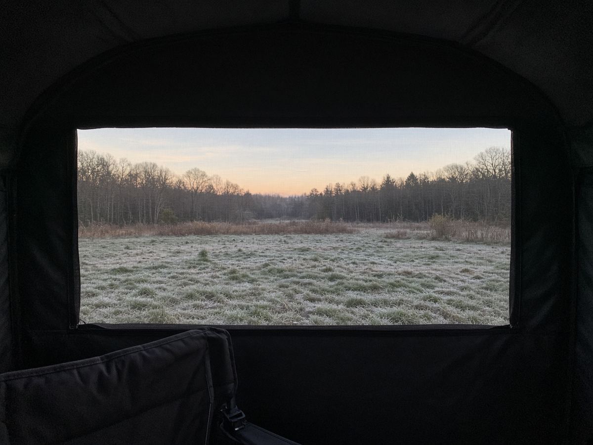 A blacked-out interior and a quiet window are the blind. A 360-degree listing photo is the ad.