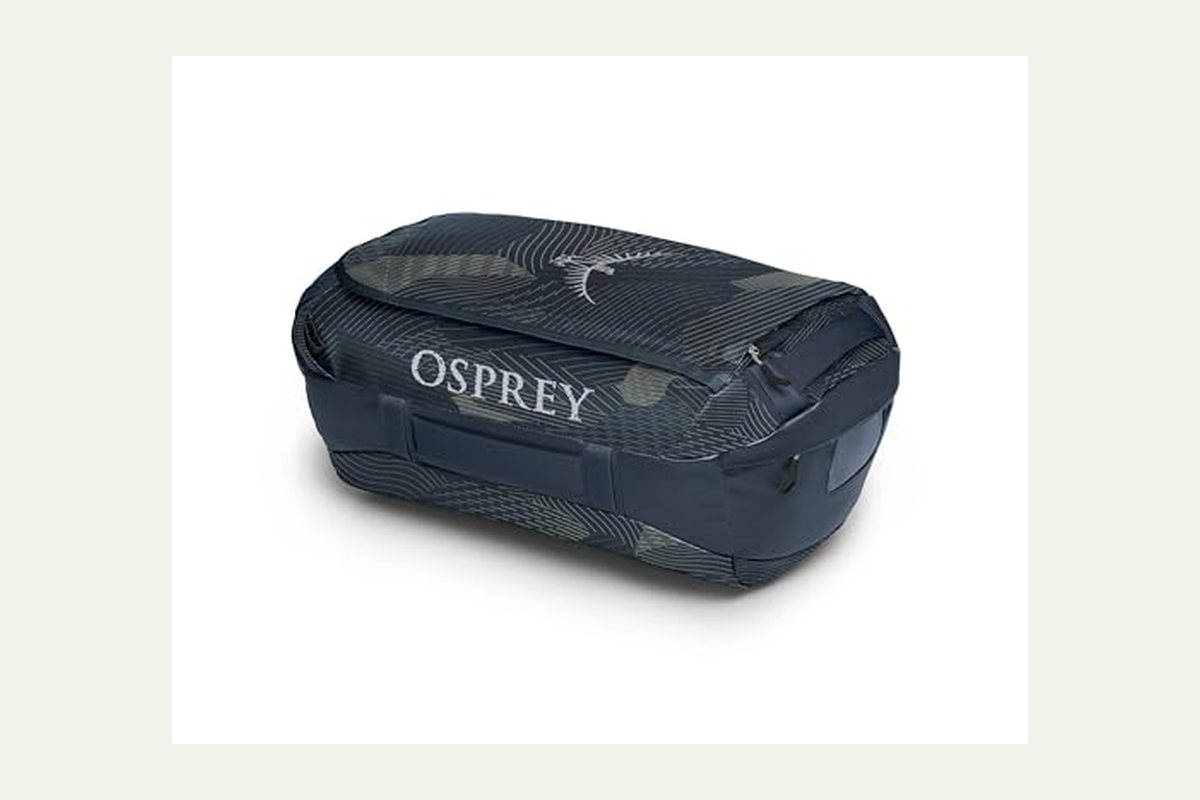 Osprey Transporter 40 liter travel duffel in black, model 10003344